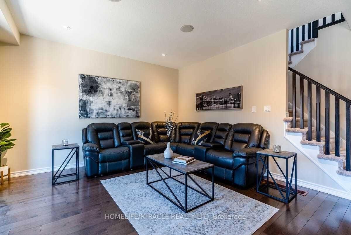 32 Carleton Trail • New Tecumseth, ON photo 10