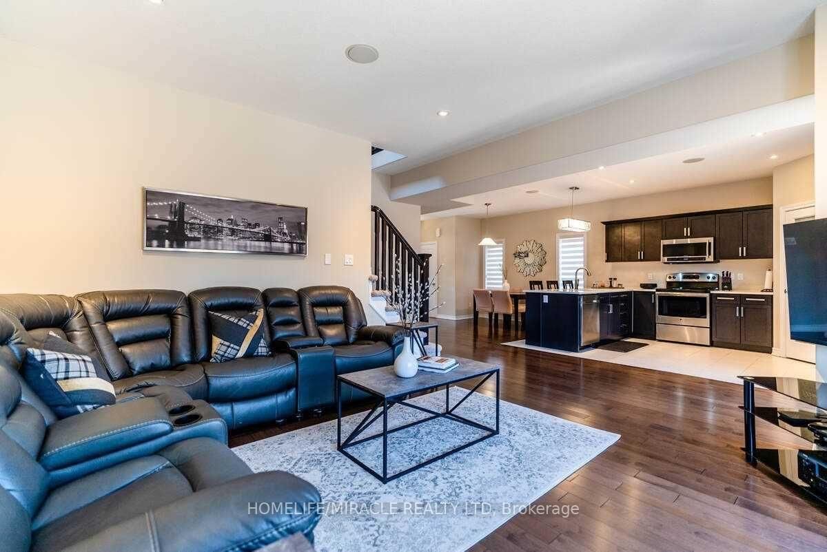32 Carleton Trail • New Tecumseth, ON photo 11