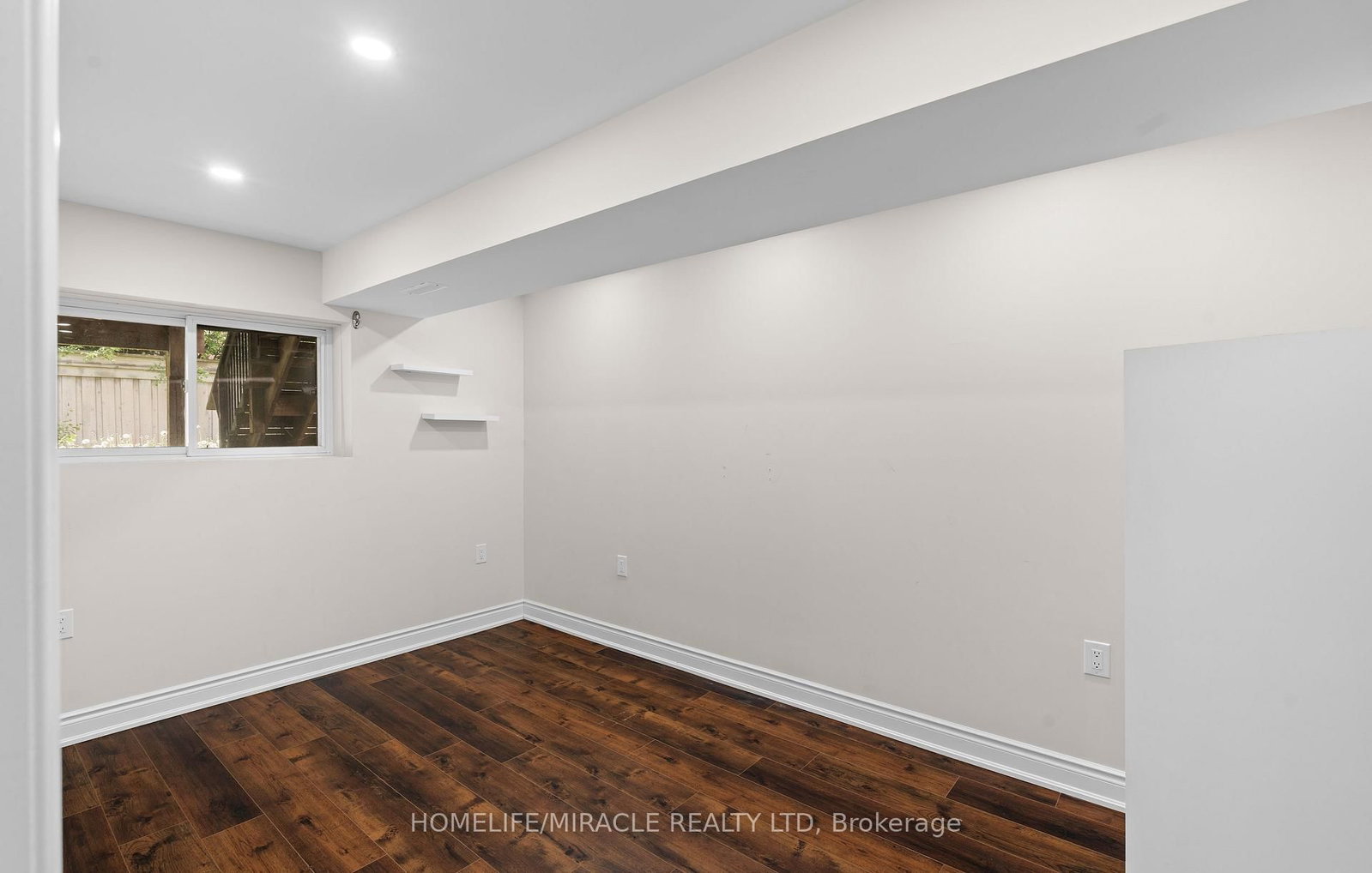 32 Carleton Trail • New Tecumseth, ON photo 35