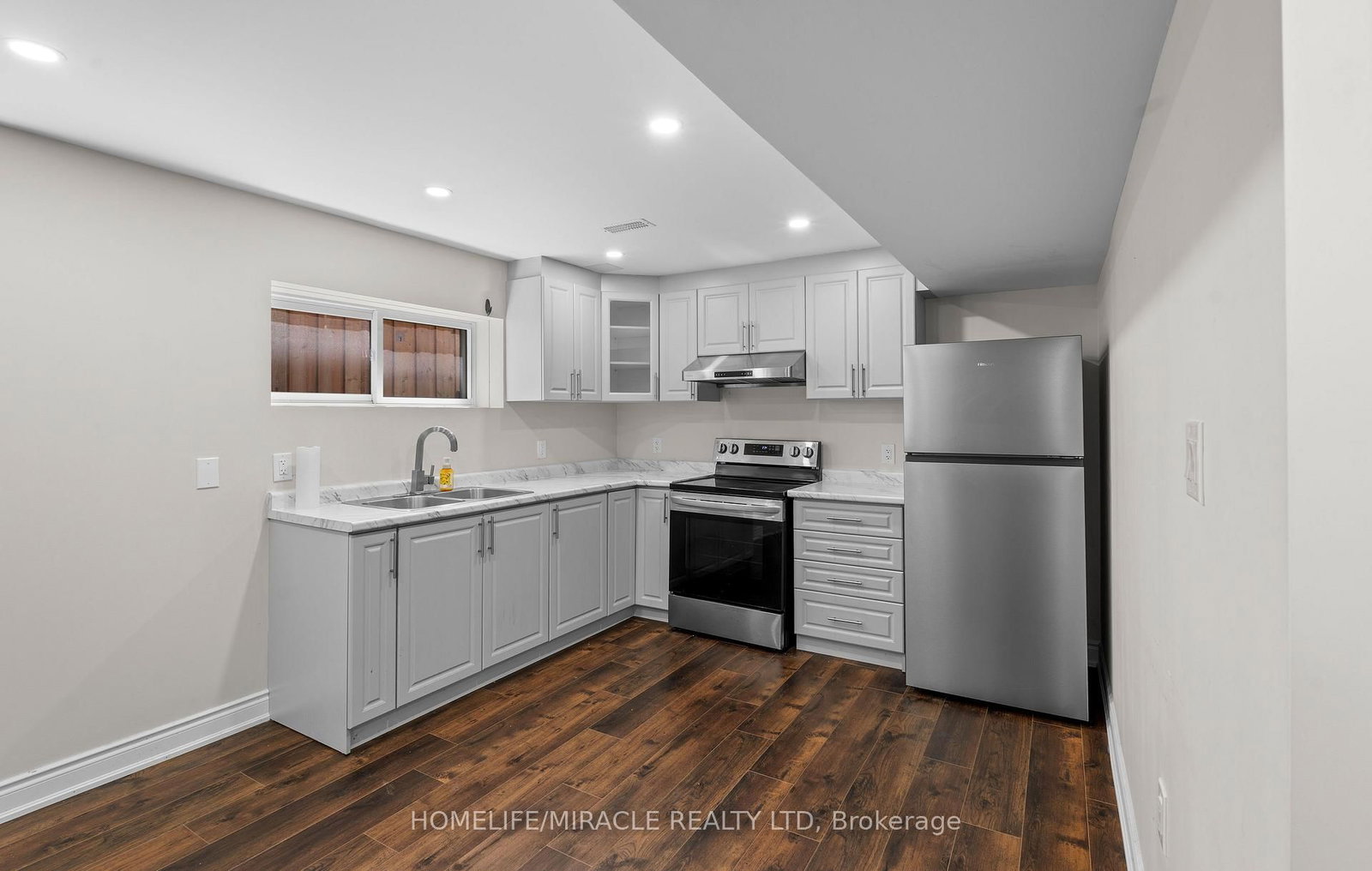 32 Carleton Trail • New Tecumseth, ON photo 39