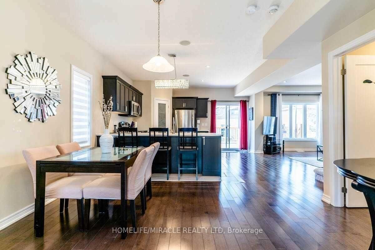 32 Carleton Trail • New Tecumseth, ON photo 7