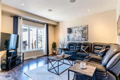 32 Carleton Trail • New Tecumseth, ON photo 9