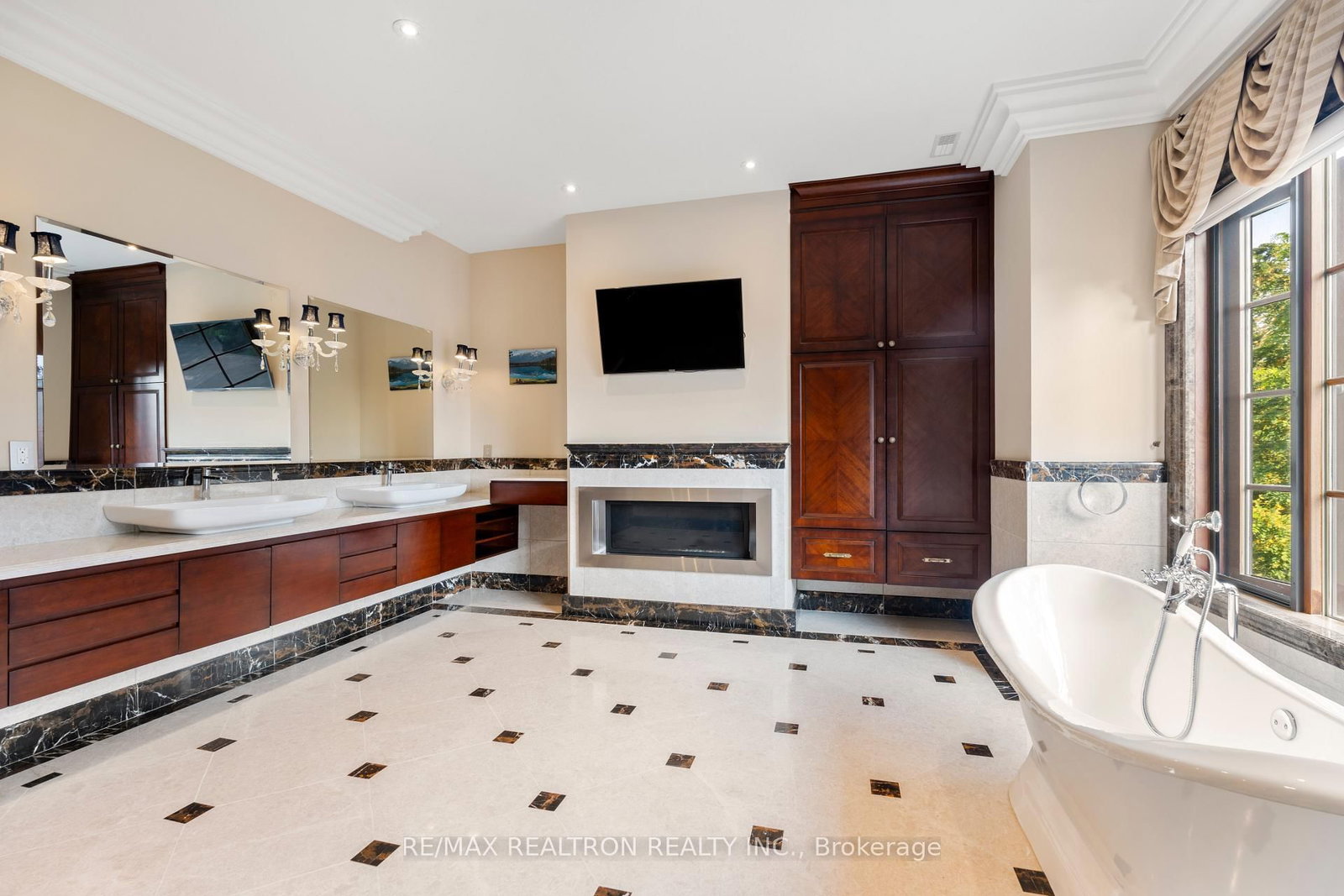 20 Bryson Drive • Richmond Hill, ON photo 32