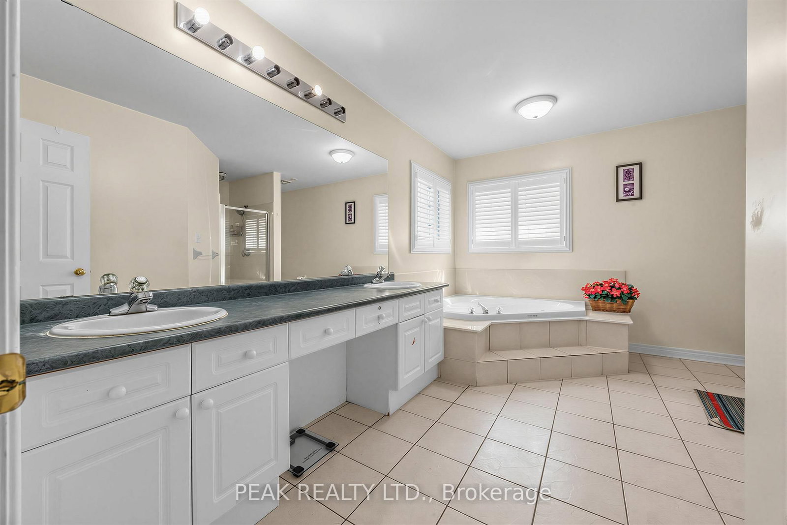 66 Hollylane Drive • Markham, ON photo 22
