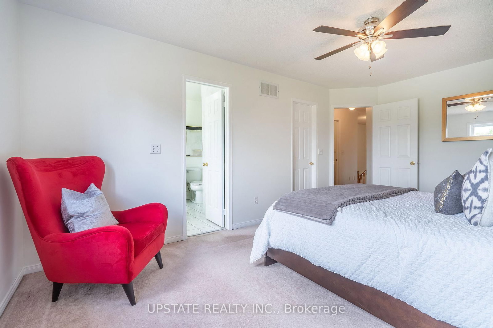 8548 Martin Grove Road • Vaughan, ON photo 19