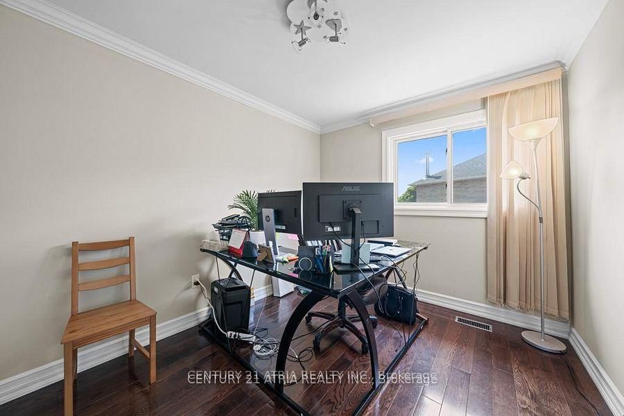 33 Autumn Way • Aurora, ON photo 34