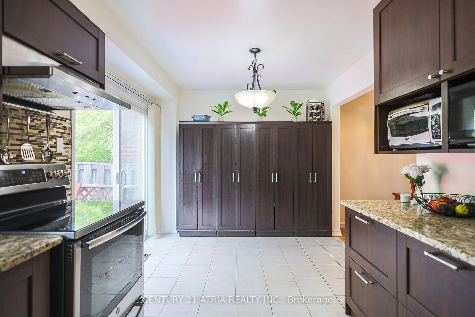 92 Rejane Crescent • Vaughan, ON photo 13