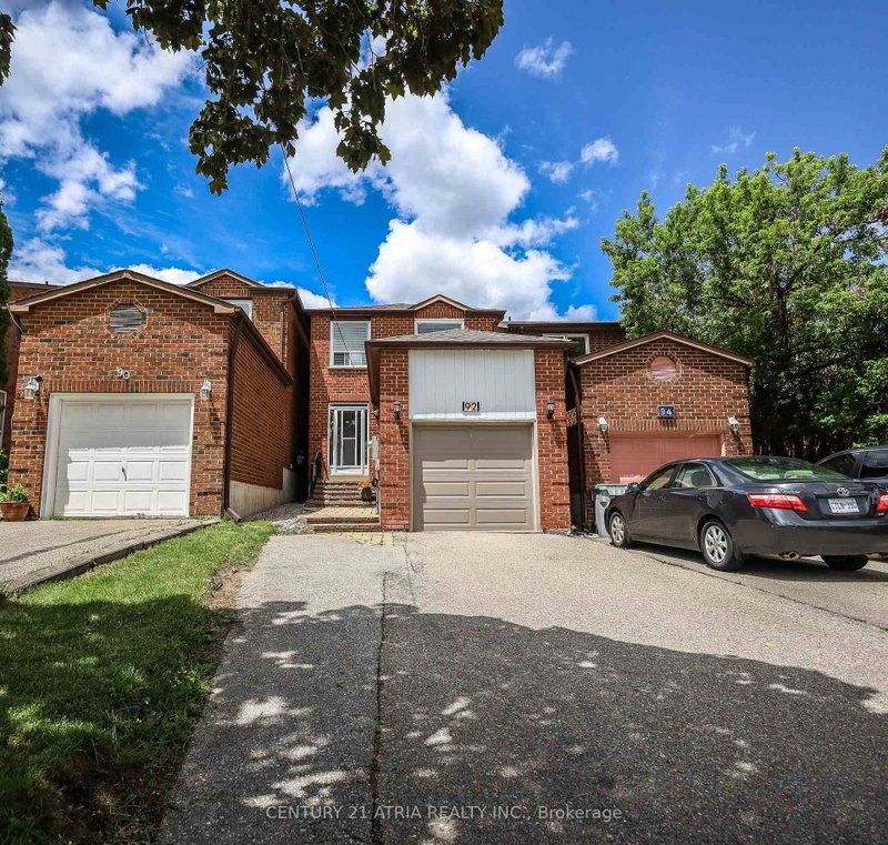 92 Rejane Crescent