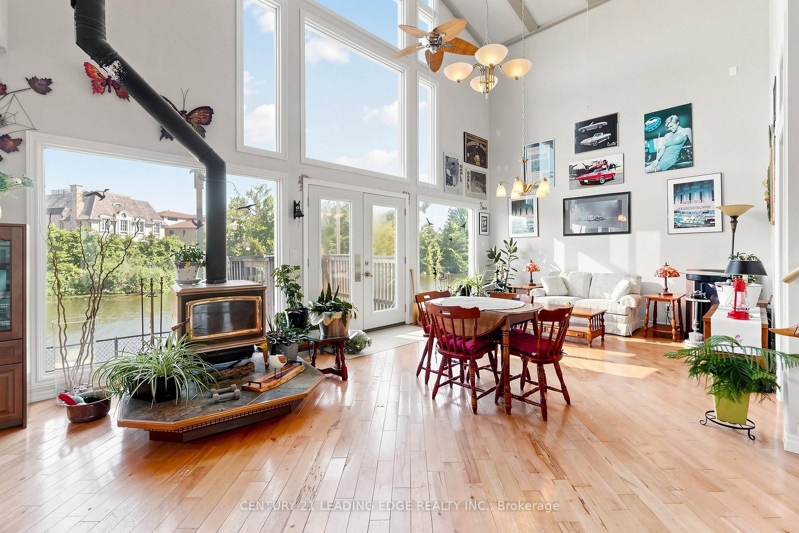 27 Robert Street • Georgina, ON photo 17