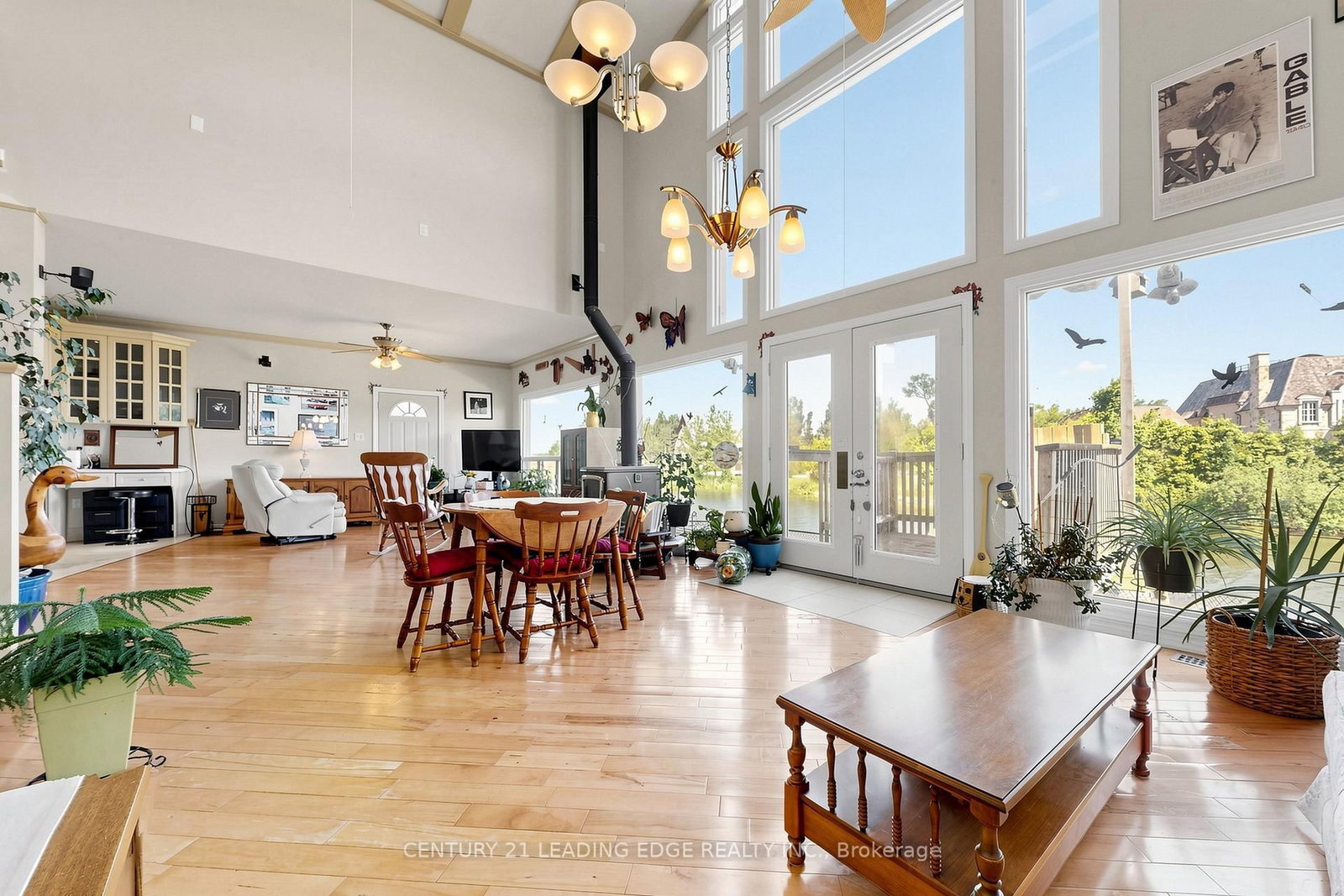 27 Robert Street • Georgina, ON photo 22
