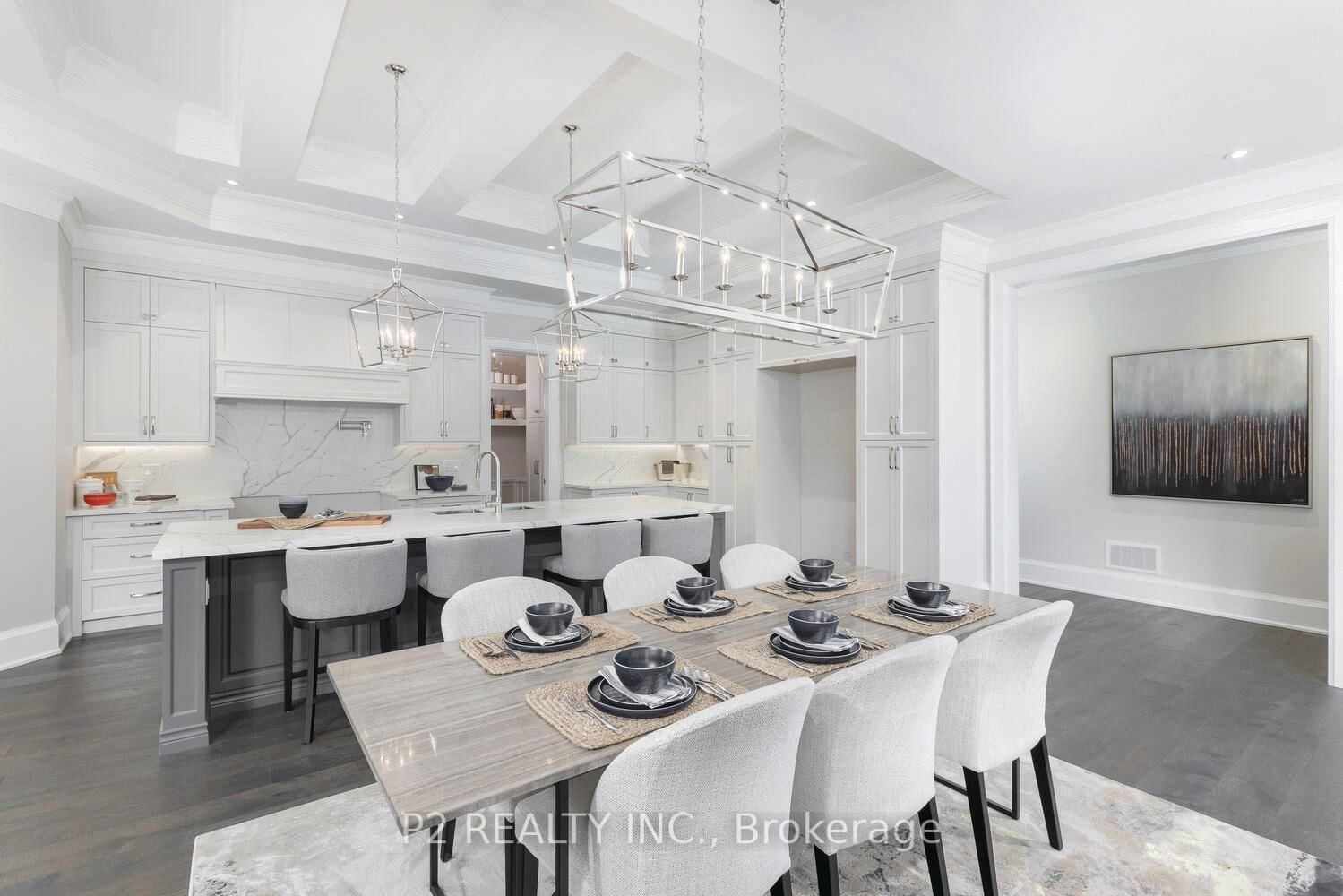 33 Newton Reed Crescent • Uxbridge, ON photo 2