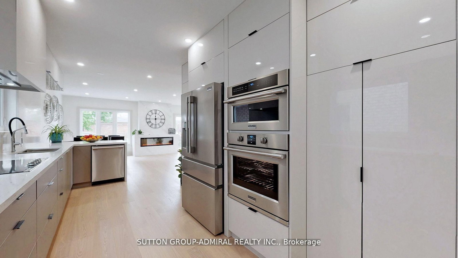 470 Doubletree Lane • Newmarket, ON photo 11