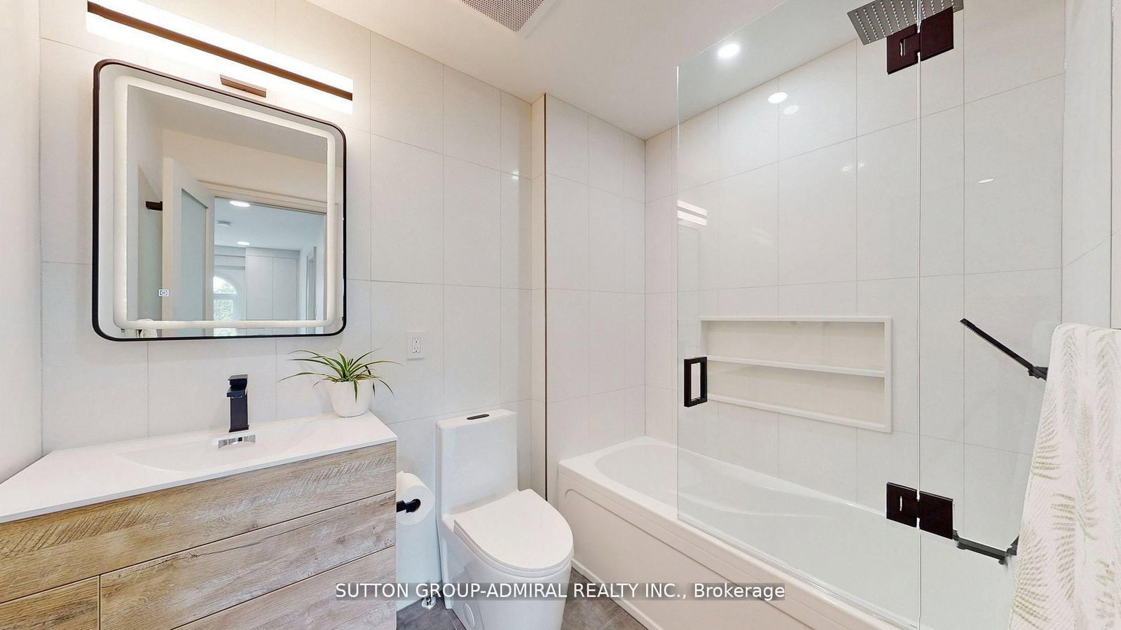 470 Doubletree Lane • Newmarket, ON photo 31