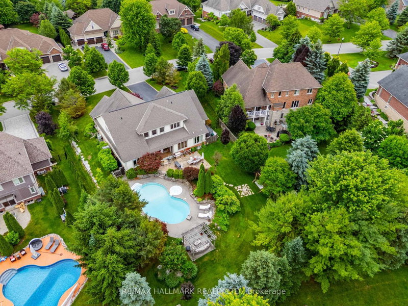 8 Forestgreen Drive