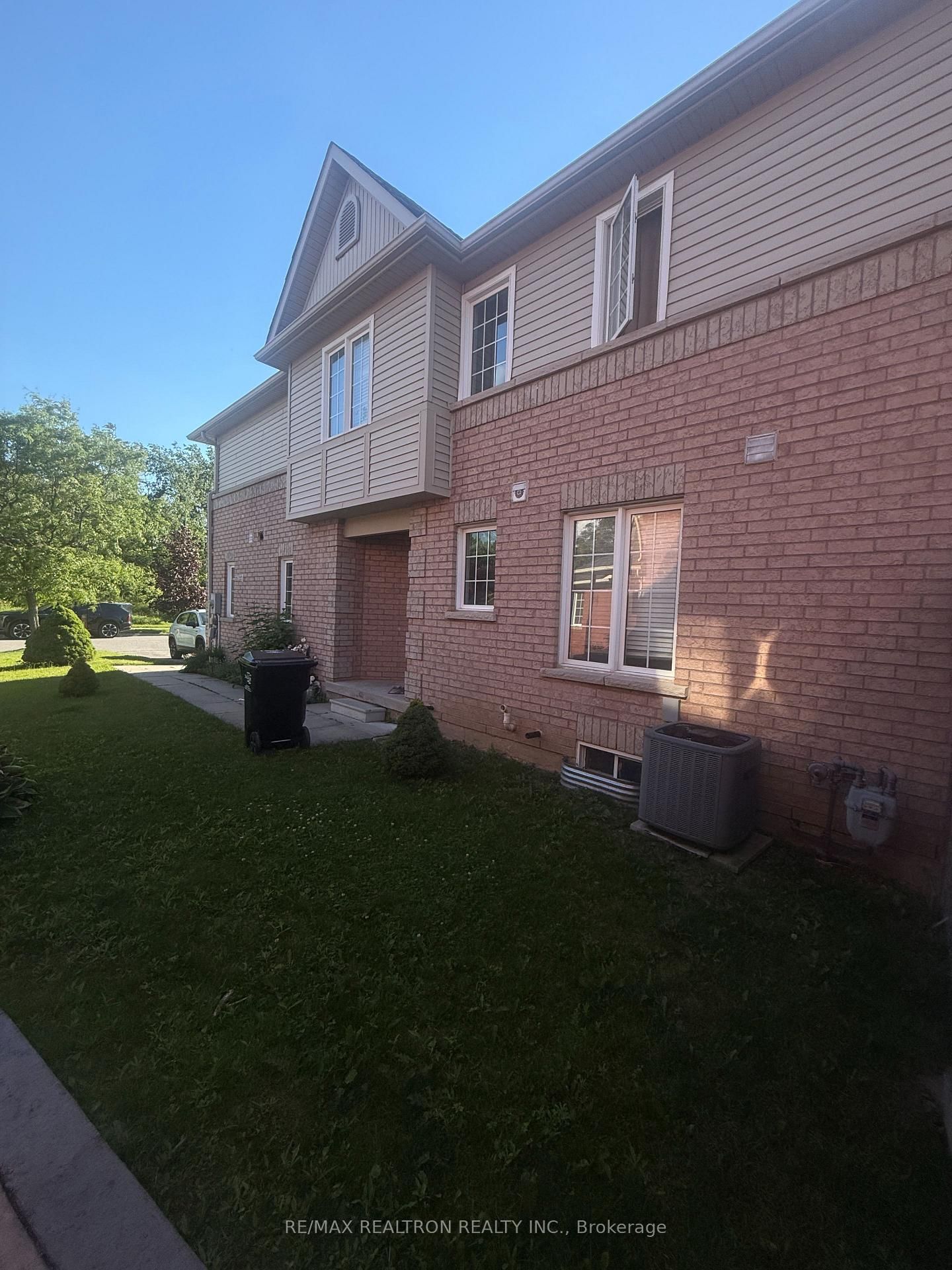 1368 Forest Street • Innisfil, ON photo 5