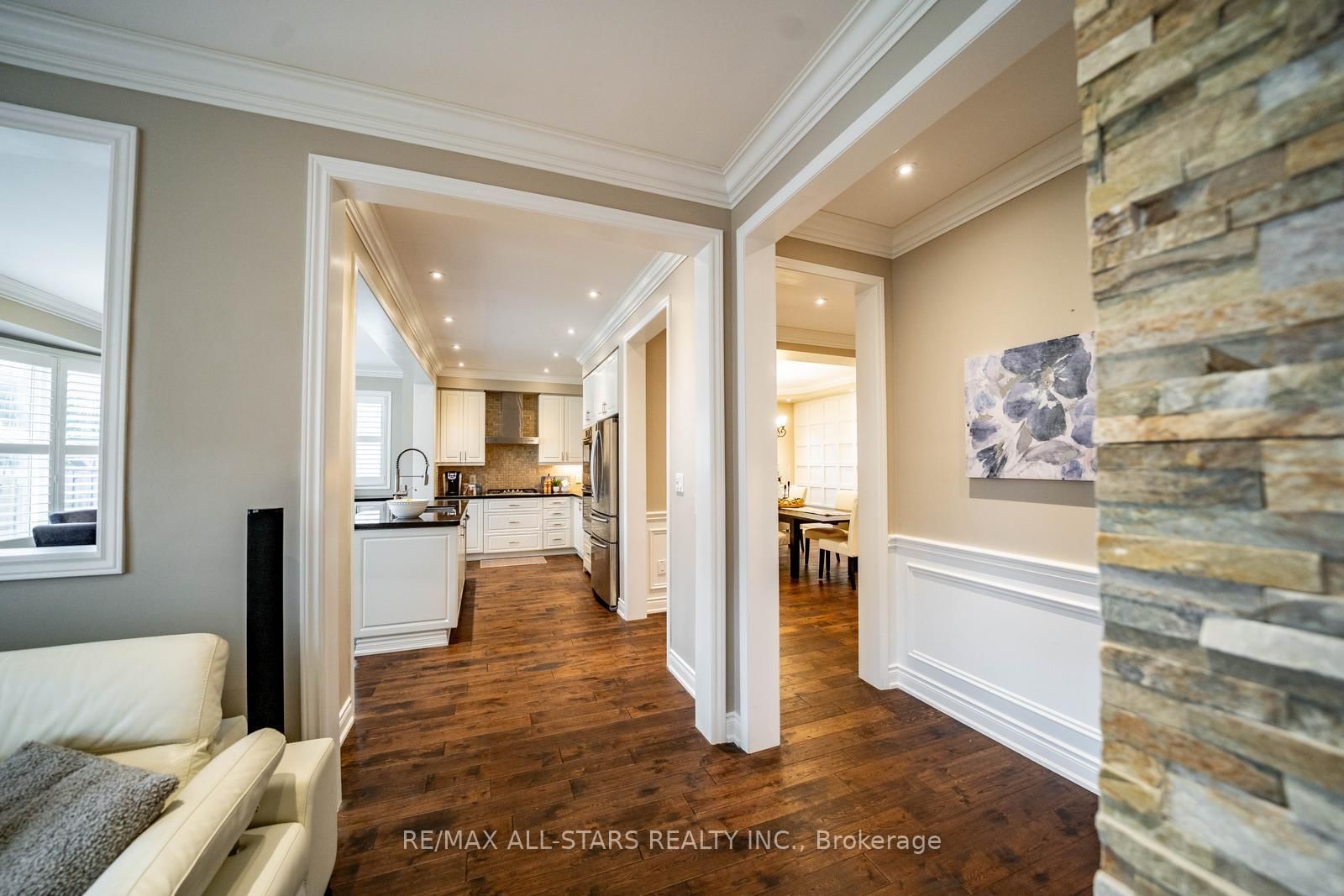 29 Little Rouge Circle • Whitchurch-Stouffville, ON photo 21