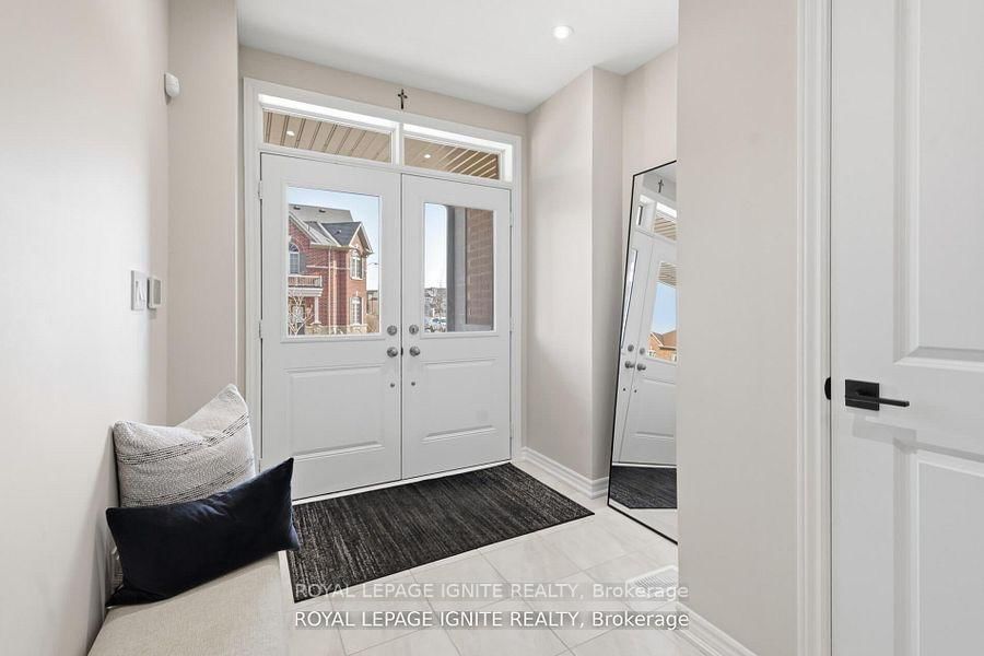 255 Moody Drive • Vaughan, ON photo 4