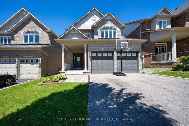 16 Harvest Hills Boulevard