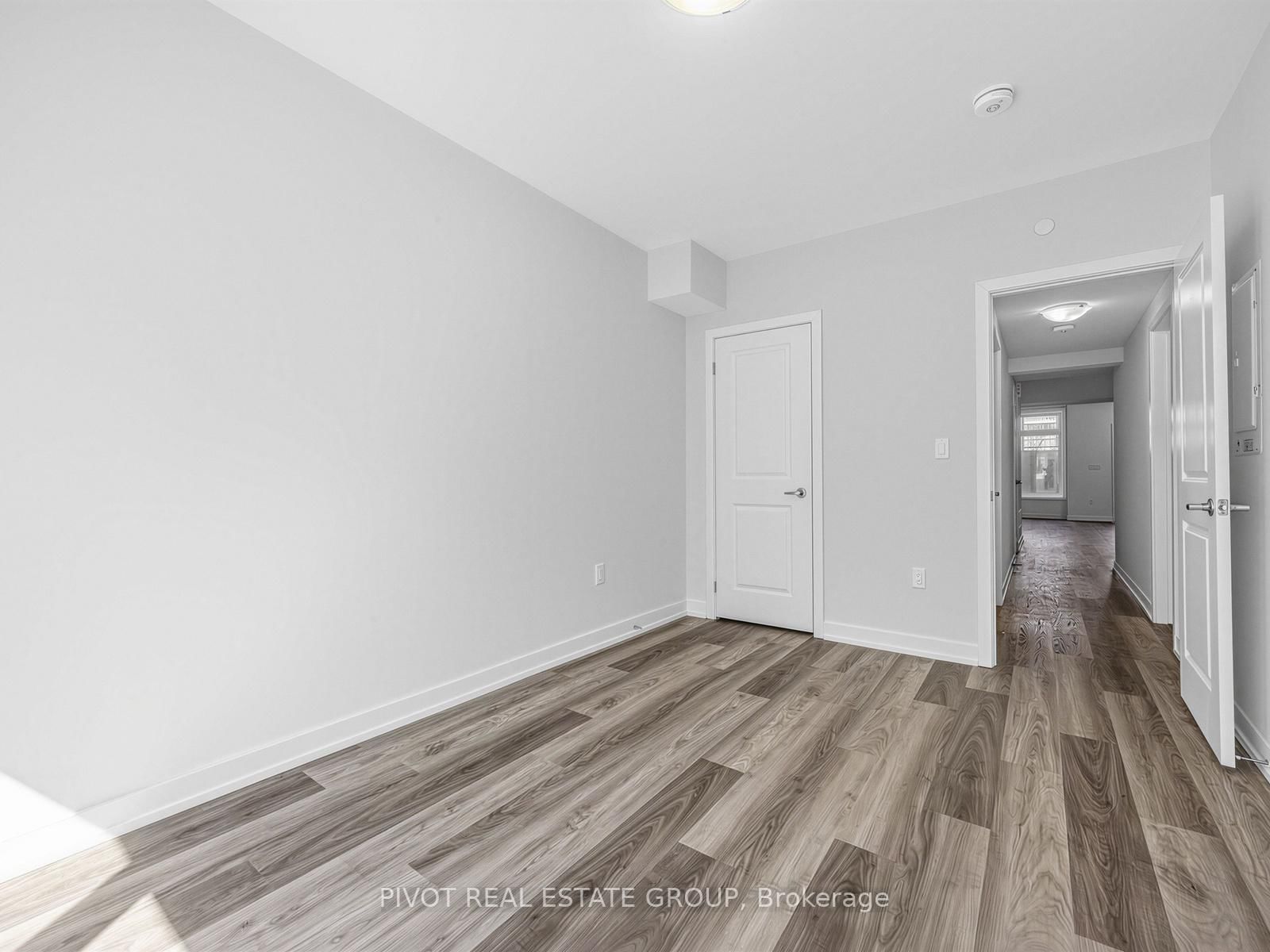 56 S Elizabeth Street • #1101 • Richmond Hill, ON photo 23