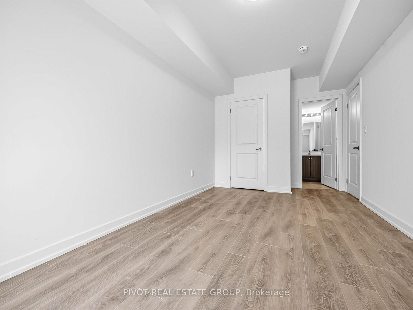 56 S Elizabeth Street • #1104 • Richmond Hill, ON photo 23