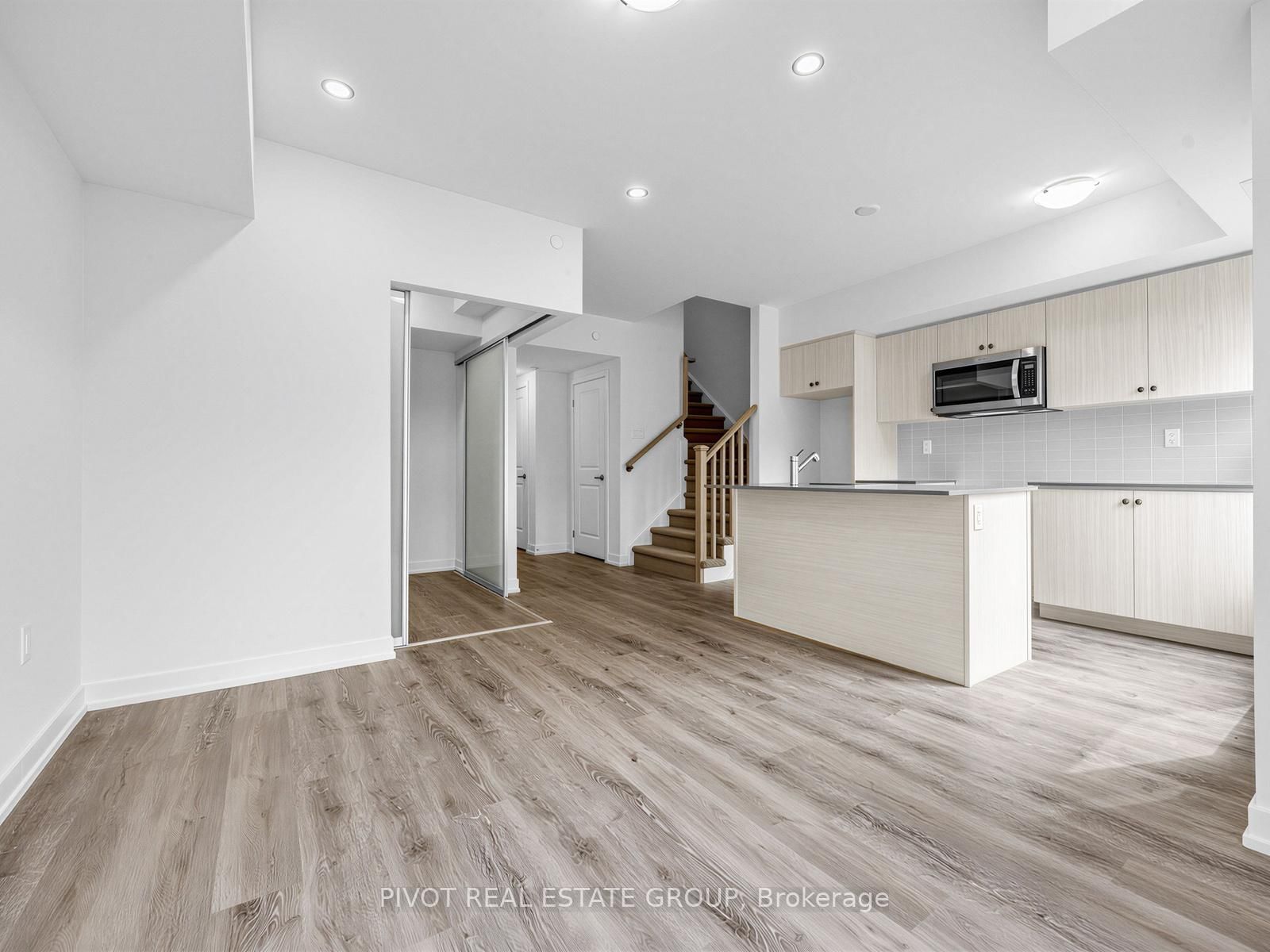 60 S Elizabeth Street • #3407 • Richmond Hill, ON photo 12