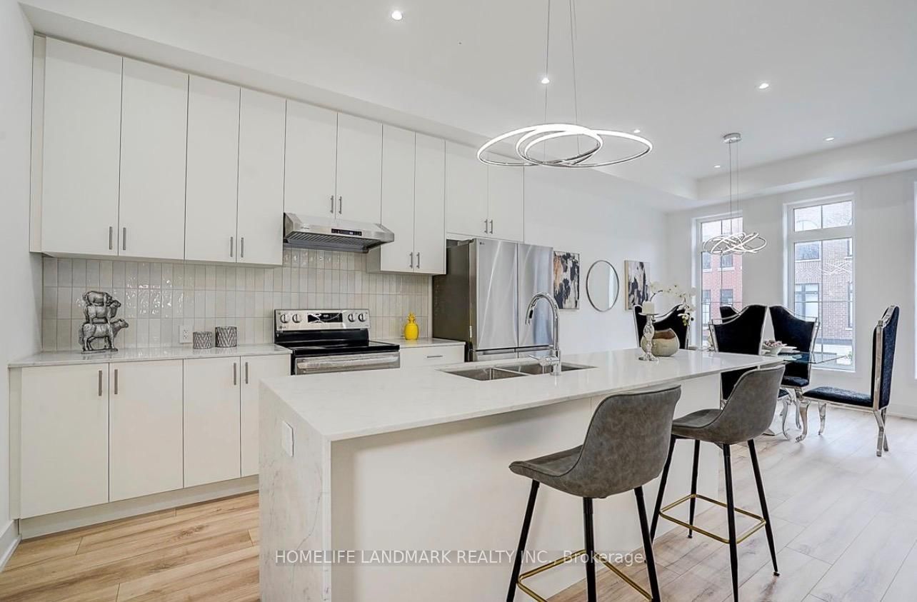 29 Chestnut Court • Aurora, ON photo 19