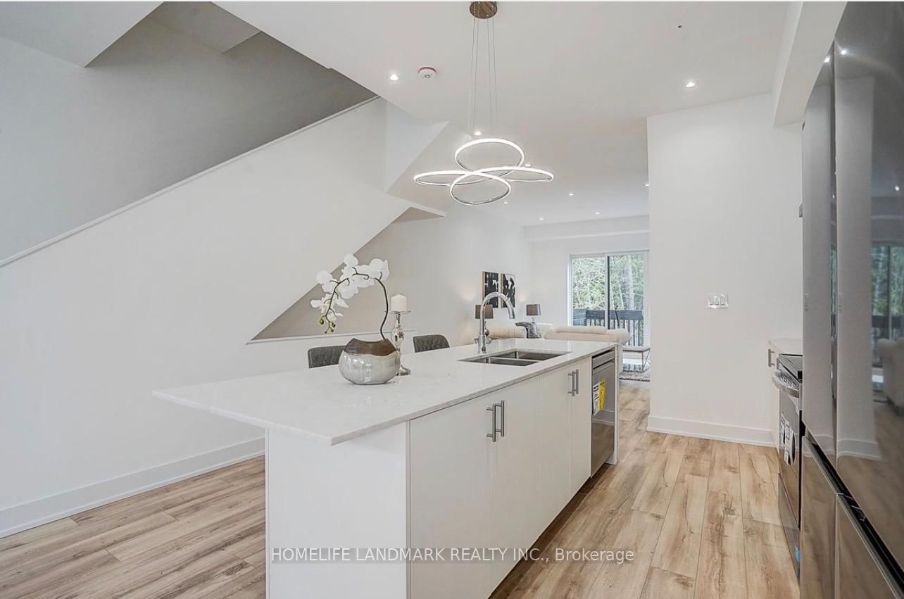 29 Chestnut Court • Aurora, ON photo 22