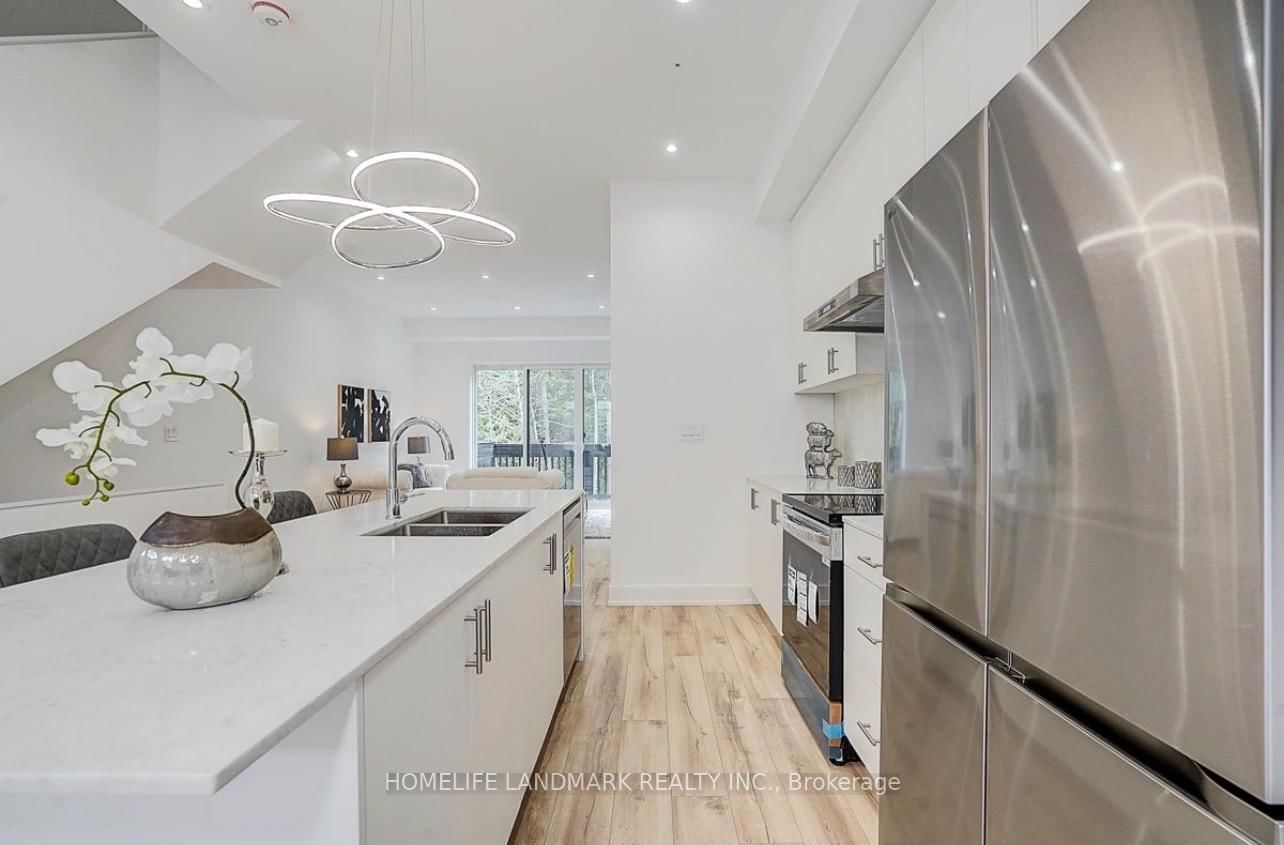29 Chestnut Court • Aurora, ON photo 24