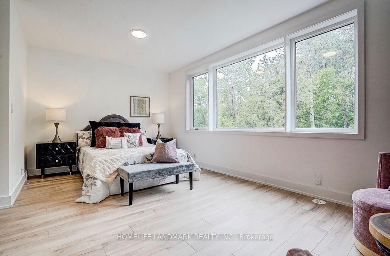 29 Chestnut Court • Aurora, ON photo 31