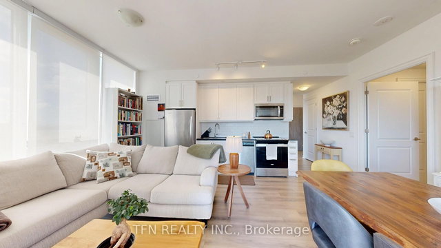 602 - 10 Gatineau Drive W
