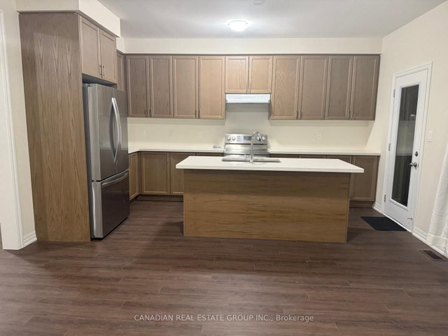 26 Donald Ingram Crescent