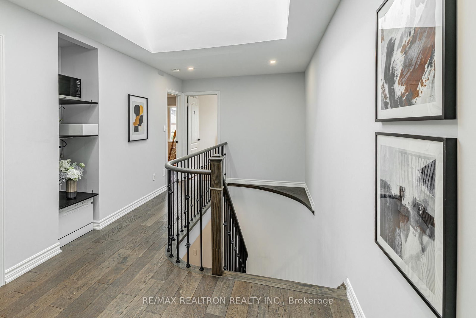 143 Shelbourne Drive • Vaughan, ON photo 19