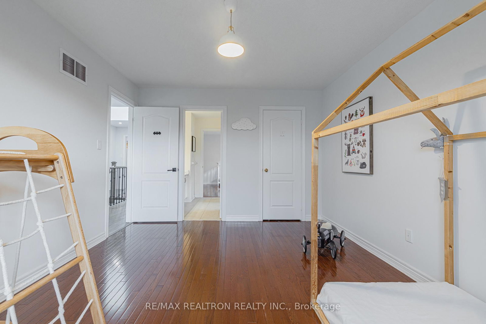 143 Shelbourne Drive • Vaughan, ON photo 30