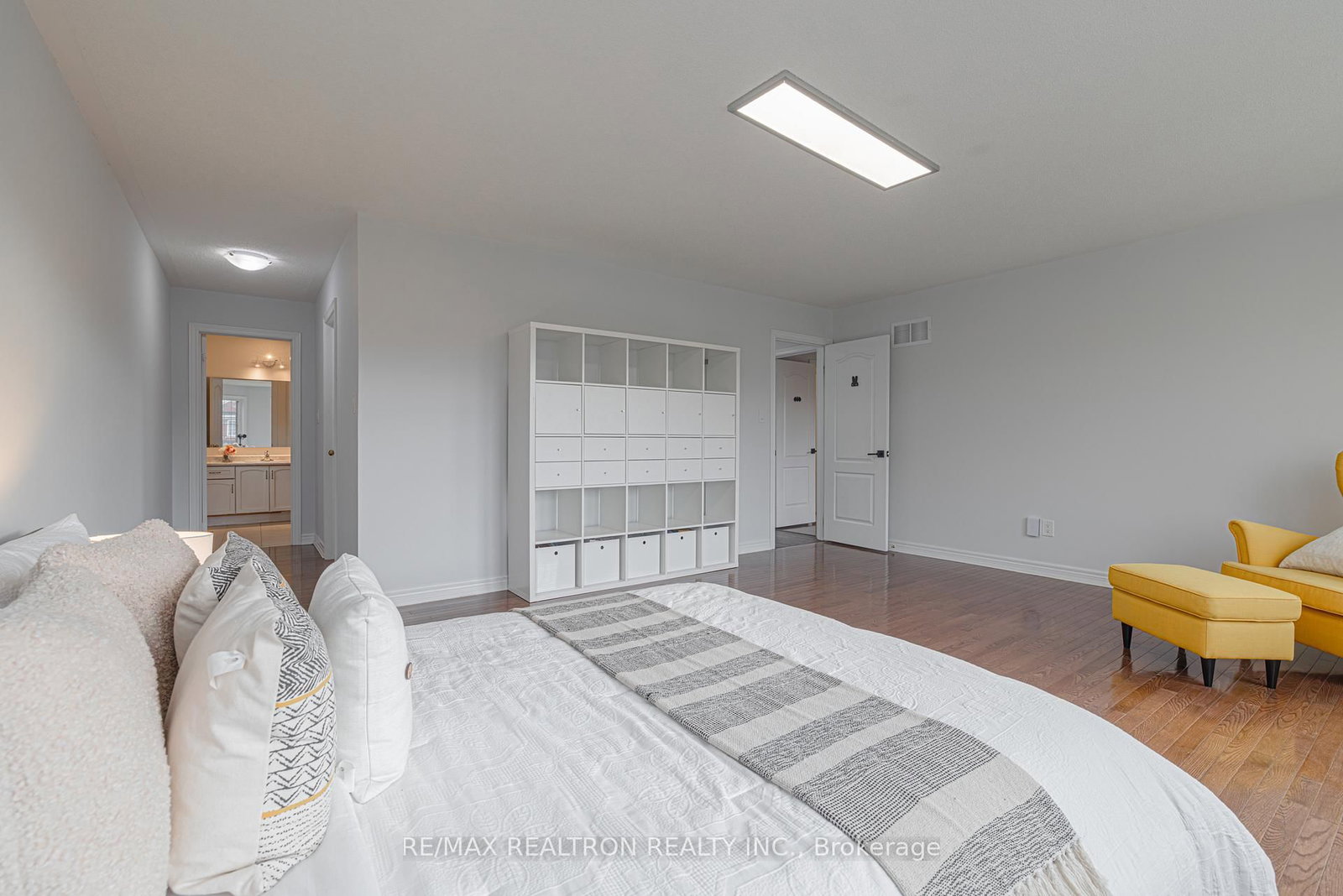 143 Shelbourne Drive • Vaughan, ON photo 35