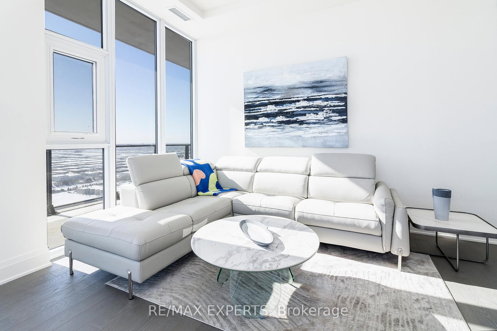 8960 Jane Street • #PH111 • Vaughan, ON photo 12