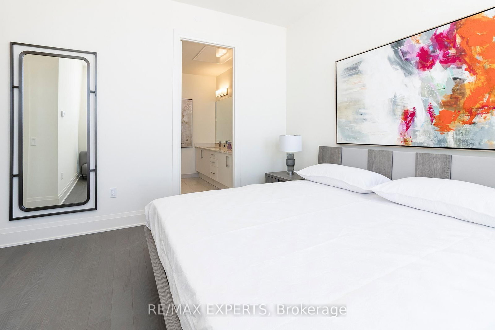 8960 Jane Street • #PH111 • Vaughan, ON photo 18