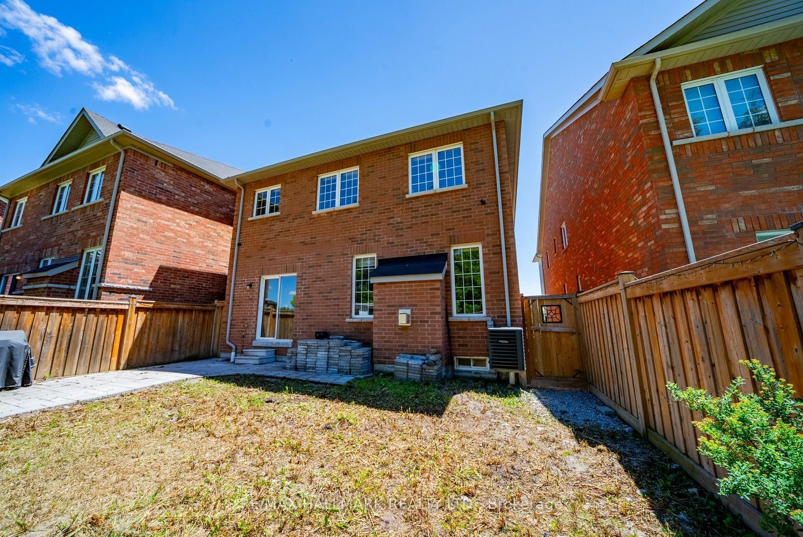 244 Greenwood Road • Whitchurch-Stouffville, ON photo 35