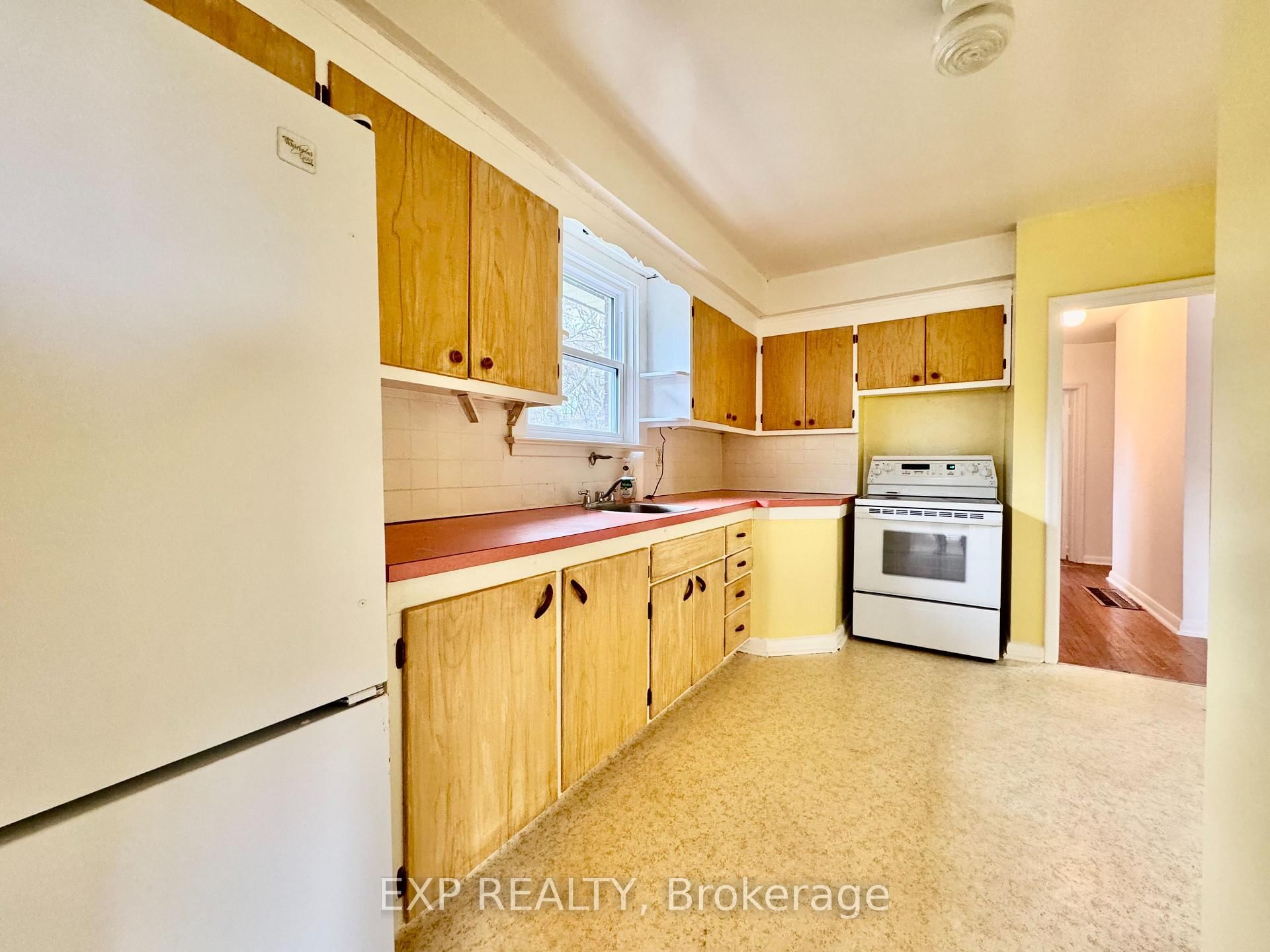 29 Bayview Parkway