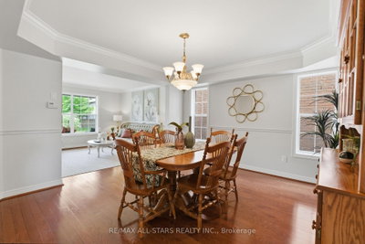 52 Alsop Place • Uxbridge, ON photo 9