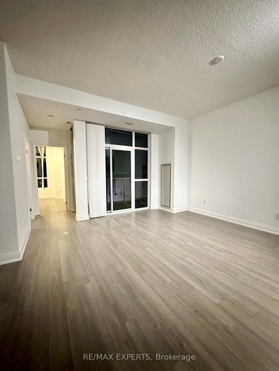 Unit 515 — 8763 Bayview Avenue — photo 5
