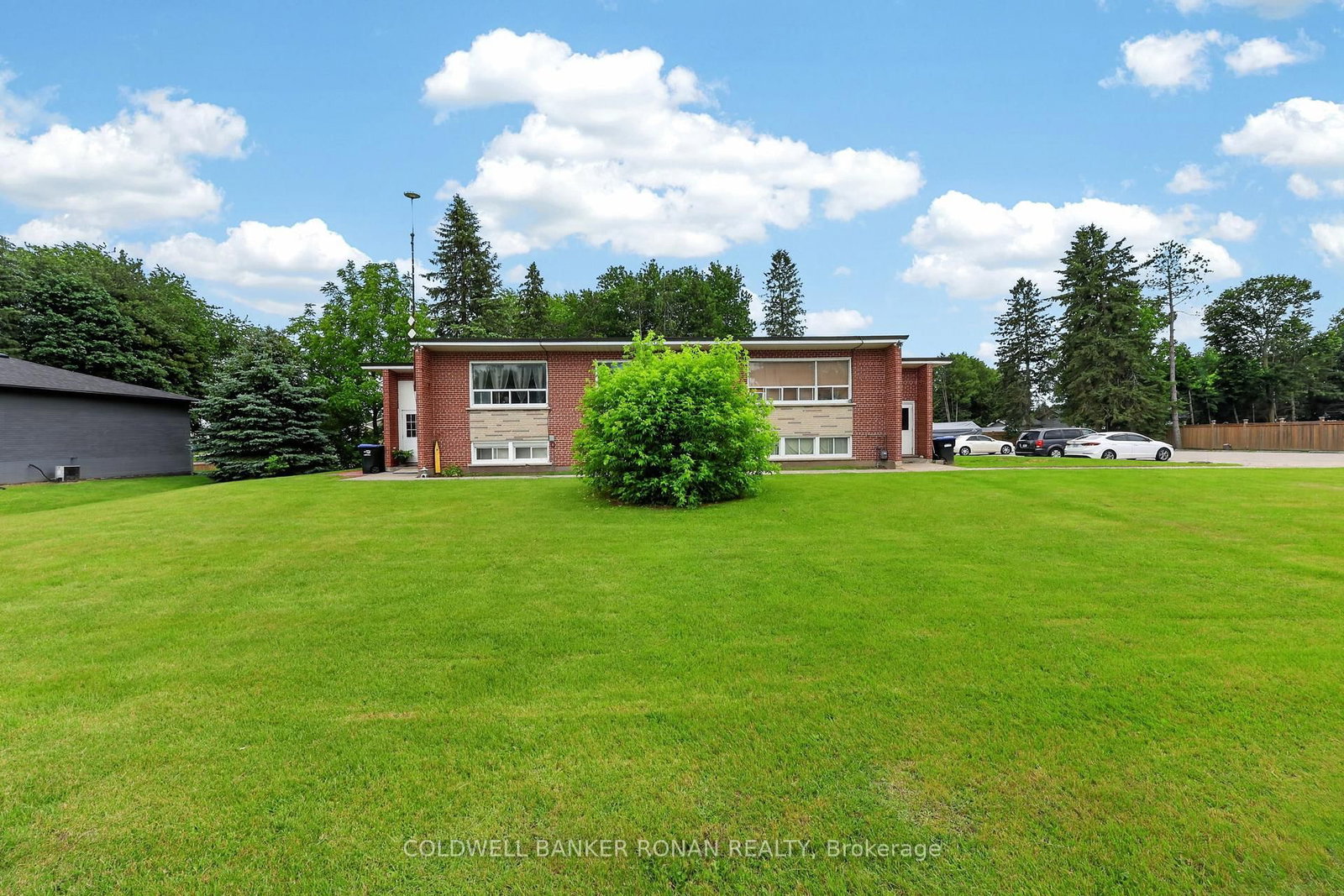 181 Murphy Road • Essa, ON photo 5