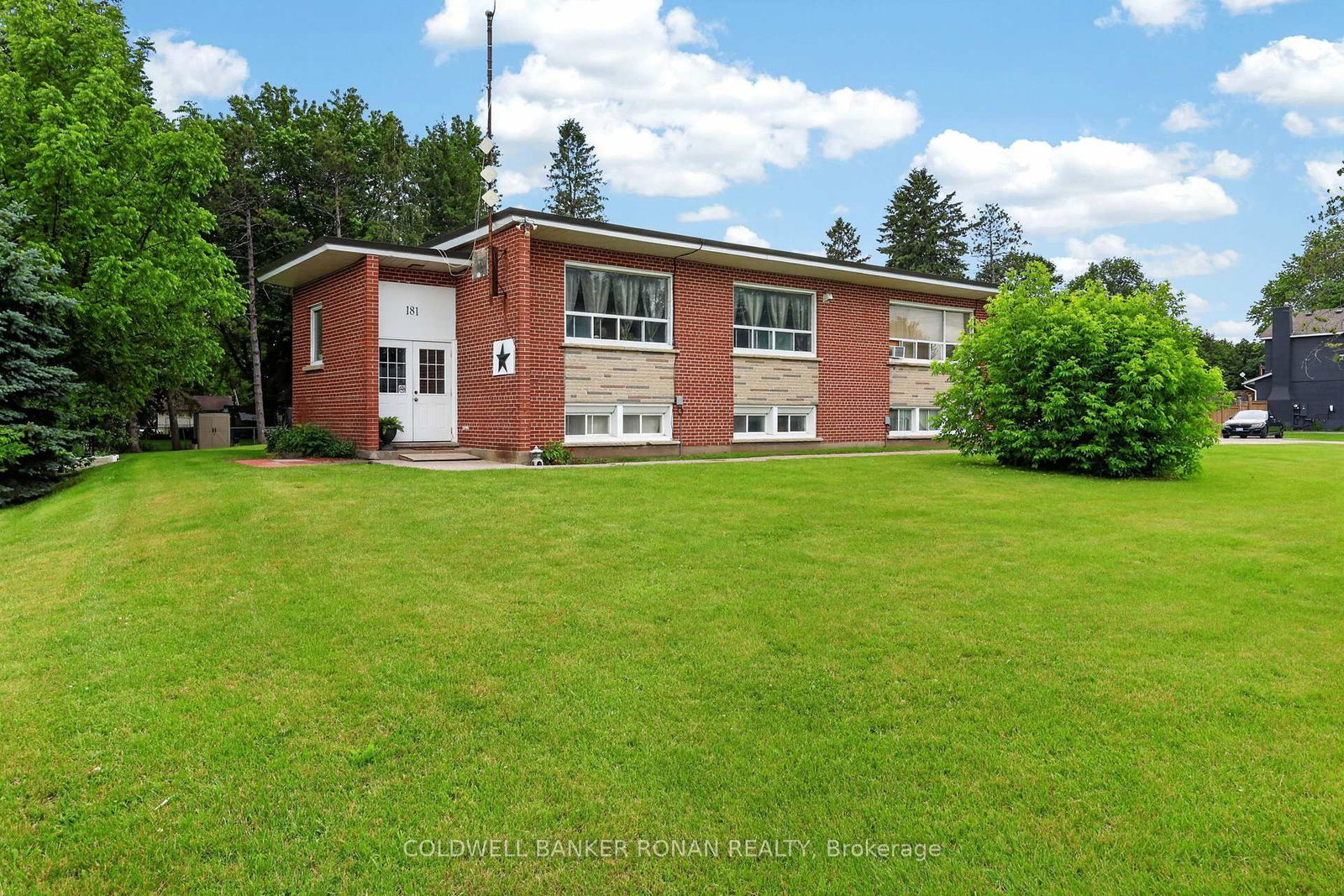 181 Murphy Road • Essa, ON photo 6