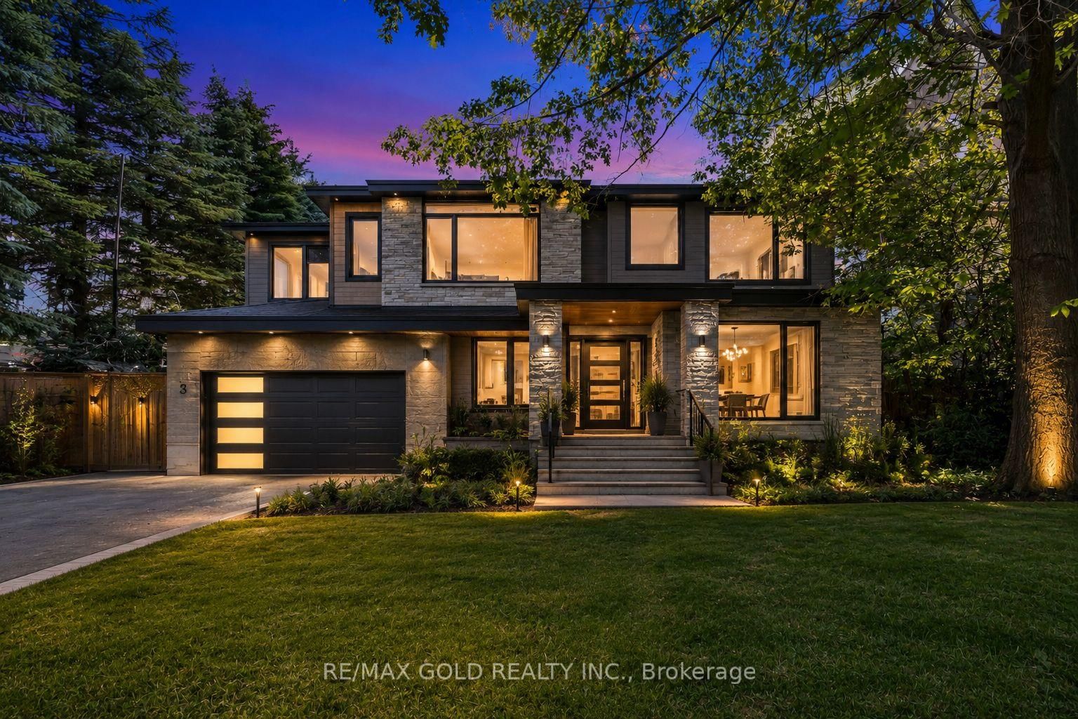 3 Aubrey Avenue • Richmond Hill, ON photo 1