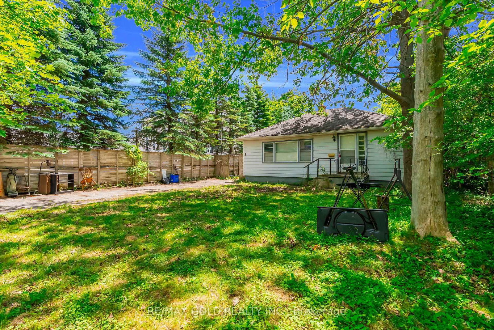 3 Aubrey Avenue • Richmond Hill, ON photo 10