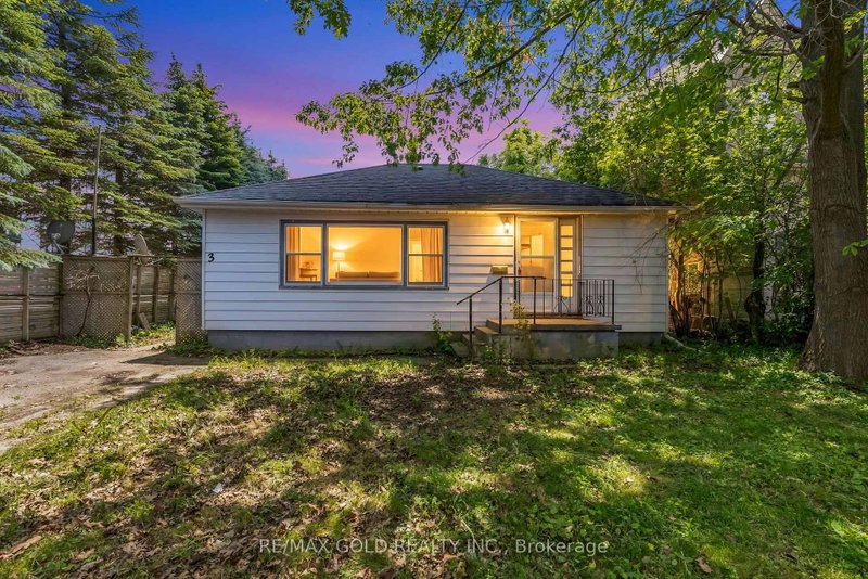 3 Aubrey Avenue