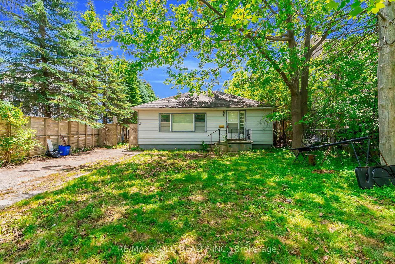 3 Aubrey Avenue • Richmond Hill, ON photo 8