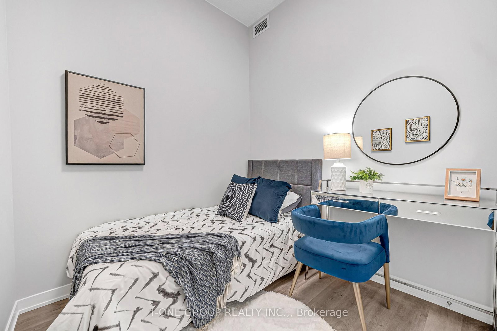 292 Verdale Crossing • #1007 • Markham, ON photo 15