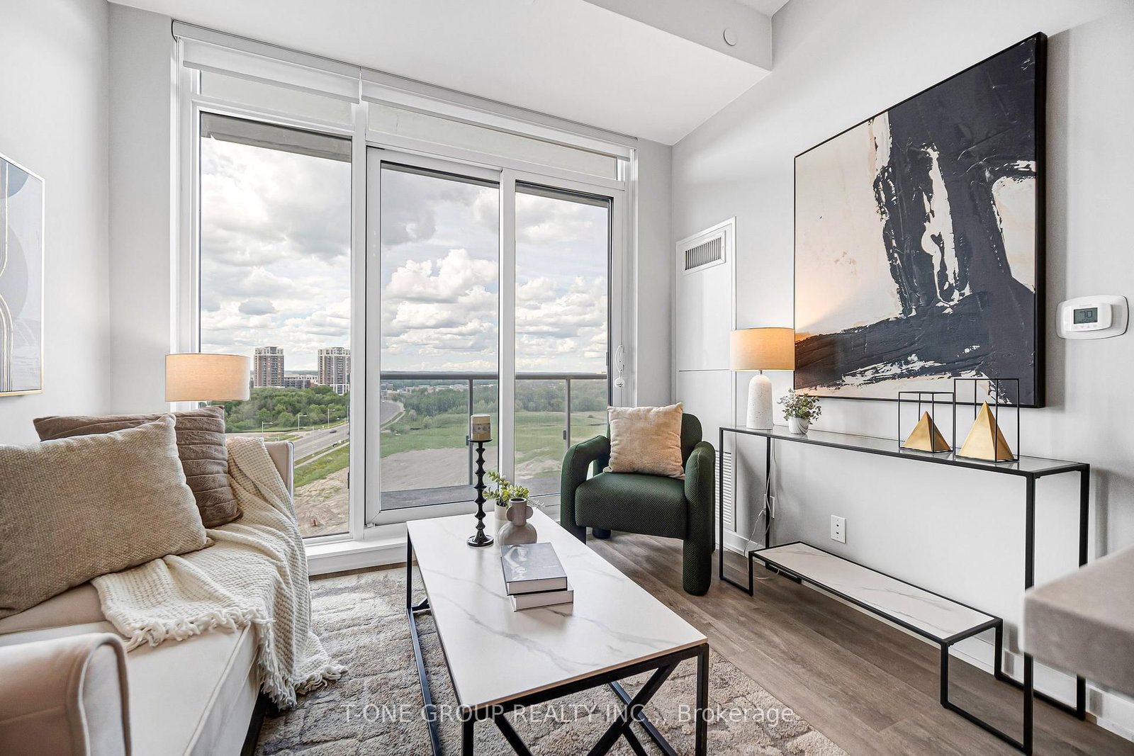 292 Verdale Crossing • #1007 • Markham, ON photo 18