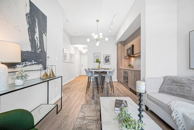 292 Verdale Crossing • #1007 • Markham, ON photo 9