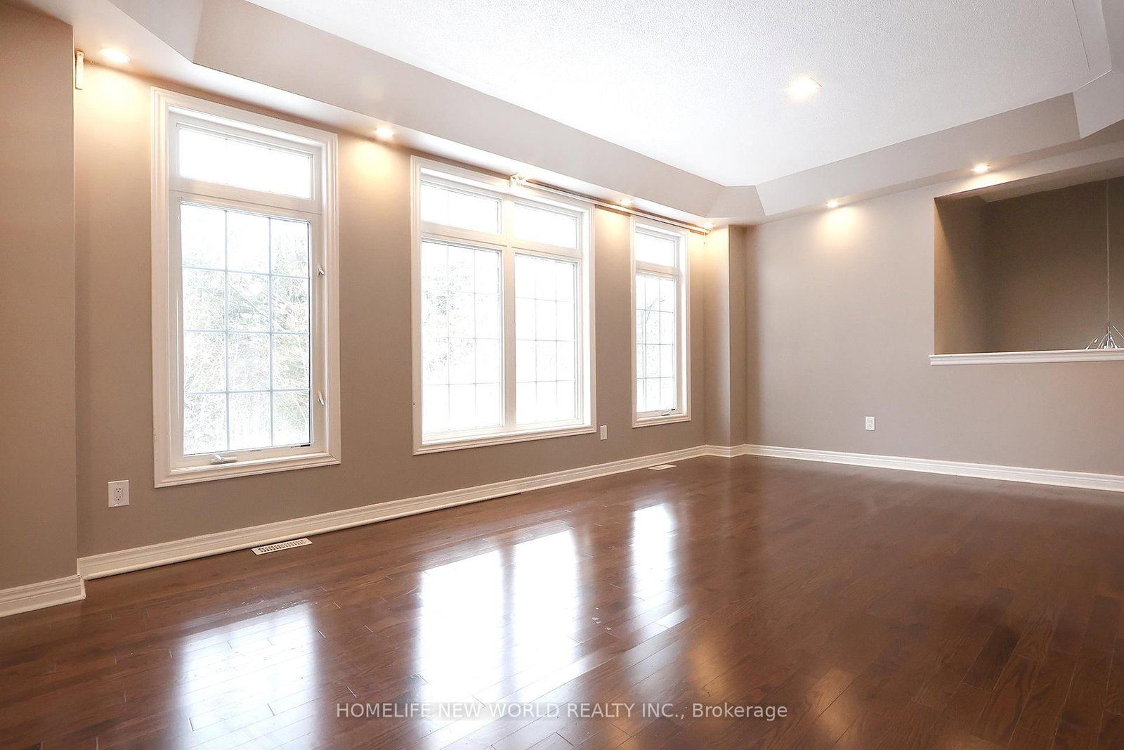 2nd Master Bedroom, - 41 Pulpwood Cre Master Crescent, Richmond Hill 5